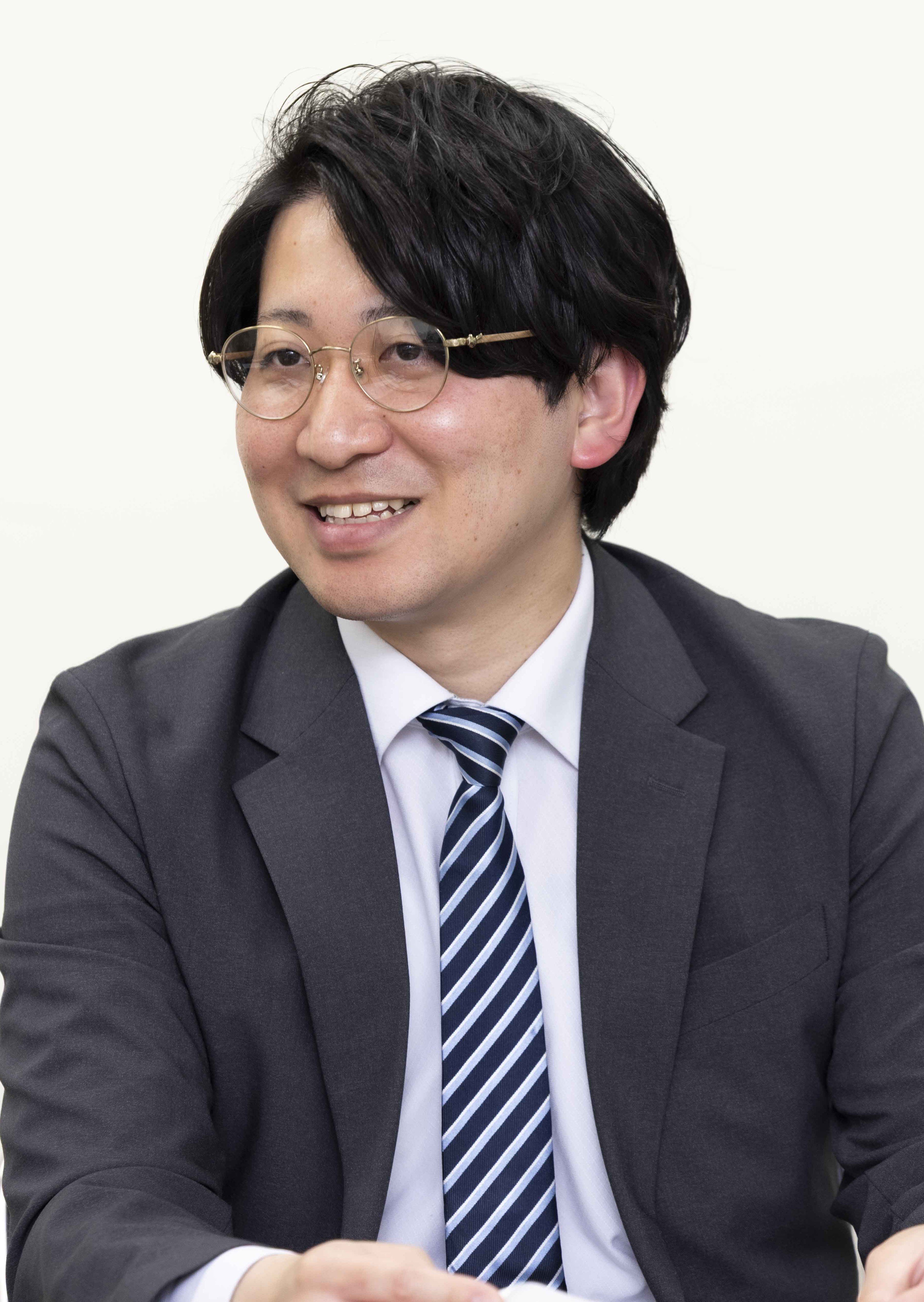 石塚 勇輝 氏