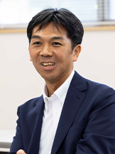 加藤 裕一郎 氏