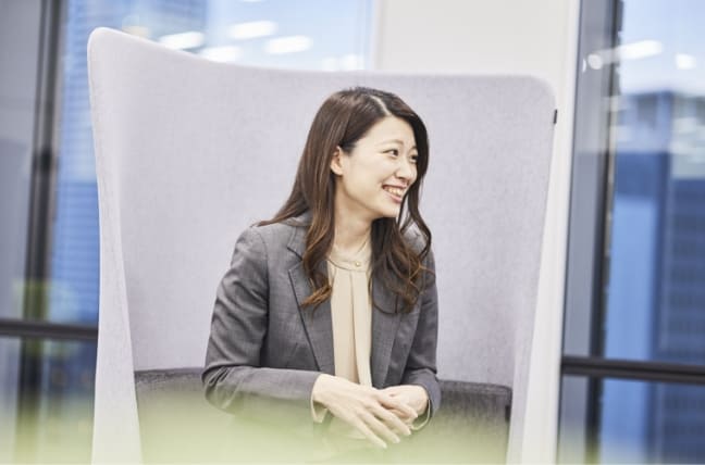 シュッとした営業か、泥くさい営業か。大事なのはお客さまとの「距離感」にある。